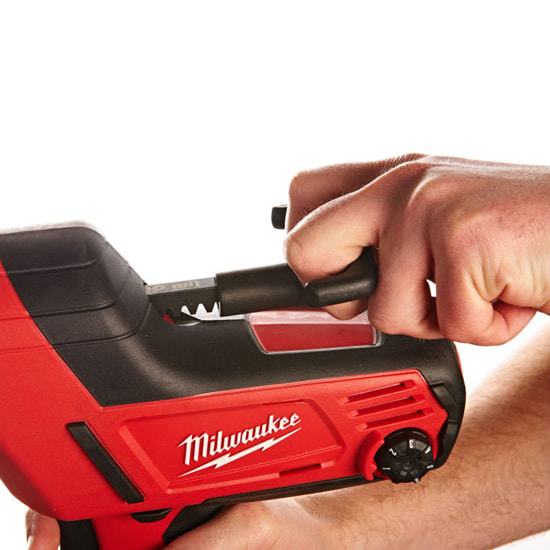 Pistolet do kleju MILWAUKEE C18-PCG 310ml, 4500N- wynajem Poznań - BIS Wypożyczalnia Foto 02